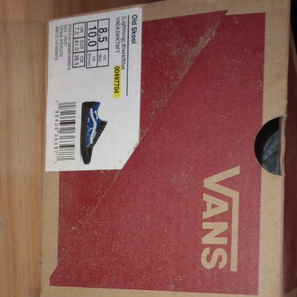 Vans Old Skool in Black and Blue